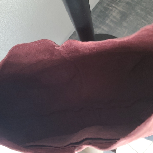Bohnke Leather Oxblood Hobo Shoulder Bag - Picture 8 of 8